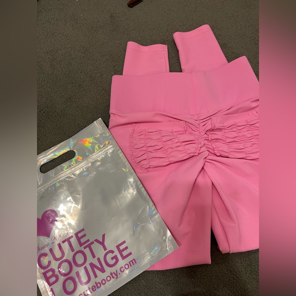 Pink Women's High-Waisted Pants - Picture 2 of 2